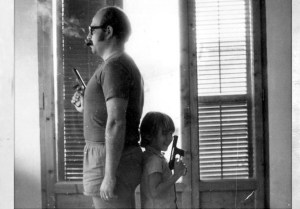 MVM y su hijo, DVS, en la hora del esplendor en la hierba.