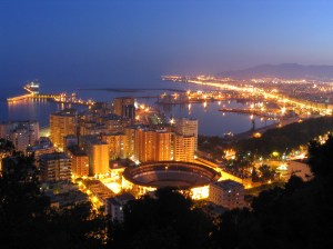 Málaga iluminada.