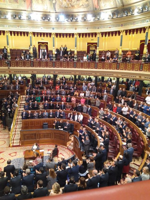 c5q0joowqaemi94-jpg-large